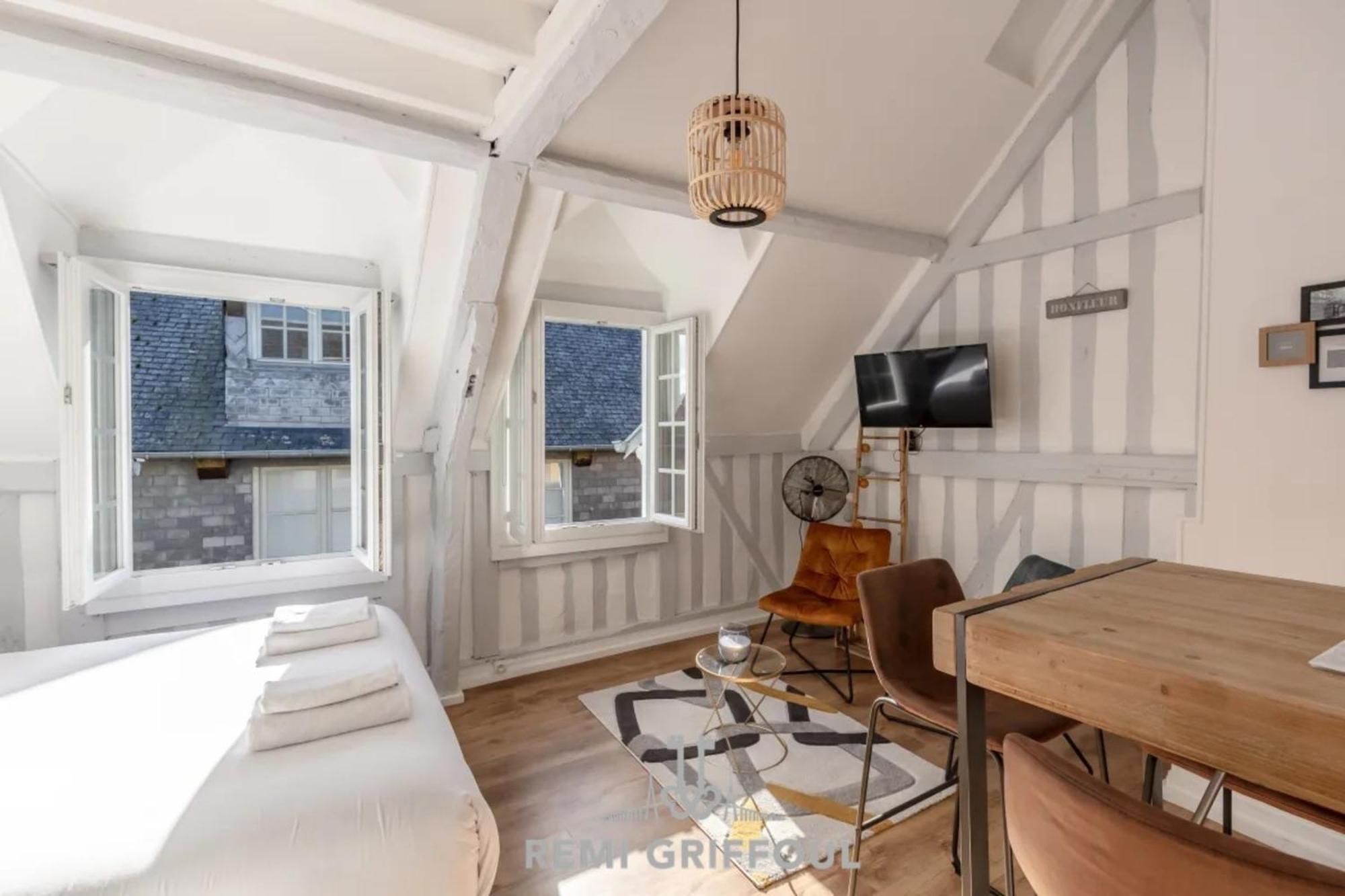 La Capucine Lovely Studio City Center Онфлер Екстер'єр фото